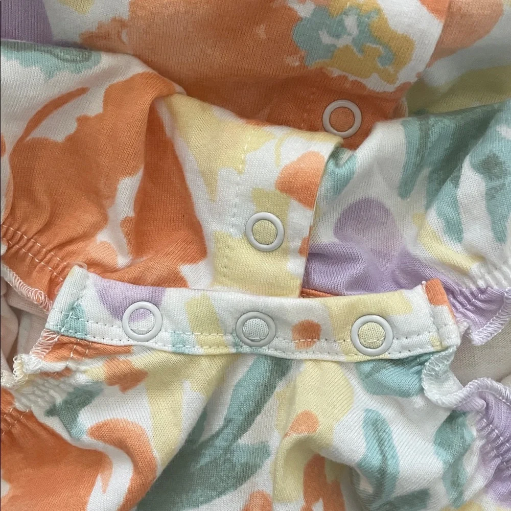 Carter's Pastel Floral Baby Romper‎ Girl Size 12m Cotton Snap-Up Cute Girly Chic